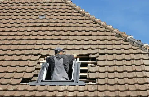 Pose de velux - Fontcouverte